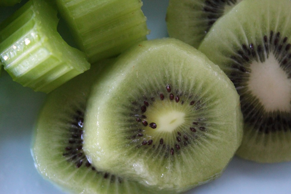 Kiwi and fresh veg