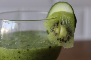 Green smoothie in a glass